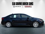 Used 2023 Toyota Corolla LE image 3