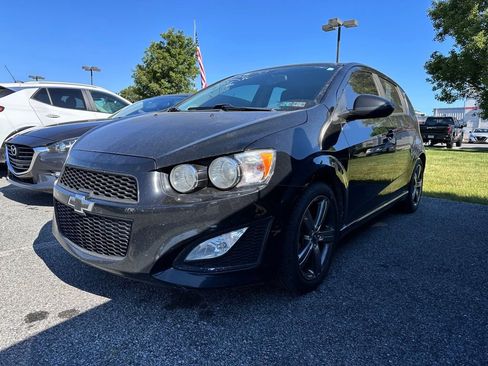 Used 2016 Chevrolet Sonic RS FWD image 2