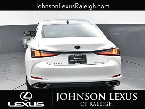 Used 2025 Lexus ES 350 w/ Premium Package FWD image 8