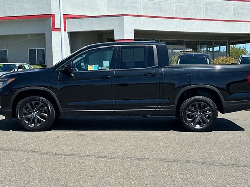 Used 2023 Honda Ridgeline Sport image 9