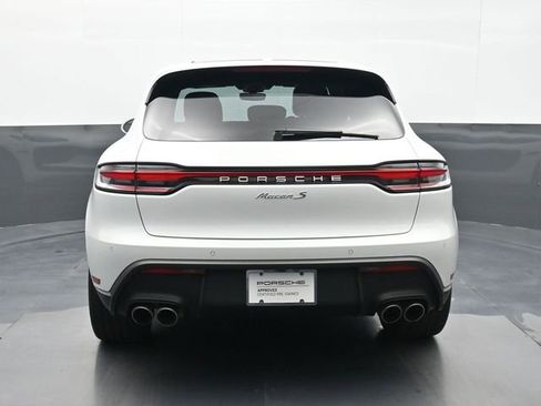 Certified 2023 Porsche Macan S AWD/4WD image 20