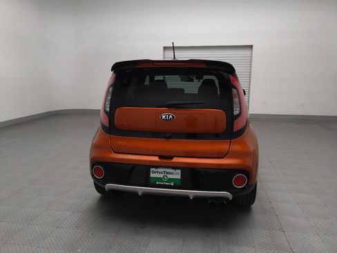 Used 2018 Kia Soul ! w/ Tech Package image 7