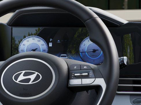 New 2026 Hyundai Elantra Limited image 15