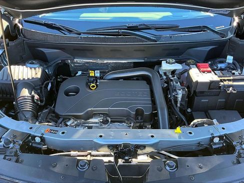 New 2026 Chevrolet Equinox LT w/ Convenience Package II image 11