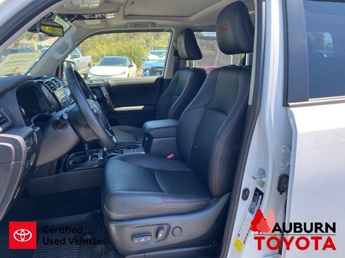 Certified 2024 Toyota 4Runner TRD Off-Road Premium w/ Moonroof Package AWD/4WD image 34