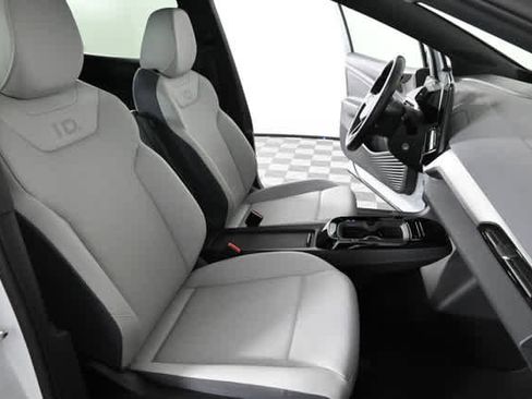 Used 2022 Volkswagen ID.4 Pro S RWD image 13