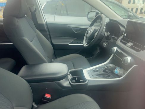 Used 2025 Toyota RAV4 LE image 10