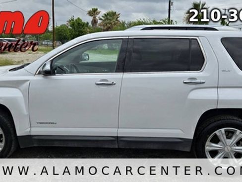 Used 2017 GMC Terrain SLT w/ Driver Alert Package I FWD image 2