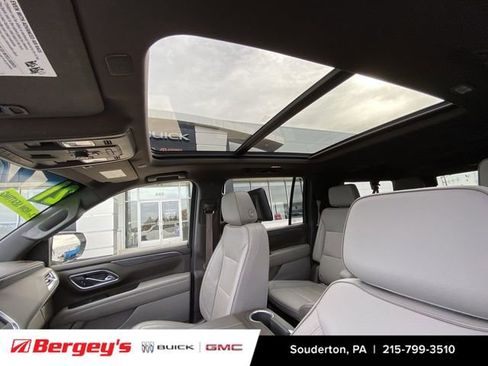 Used 2021 GMC Yukon XL SLT w/ SLT Luxury Plus Package image 20