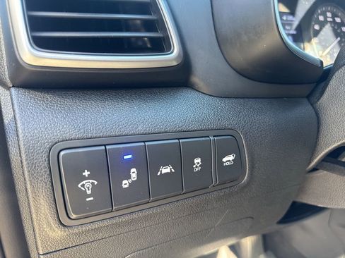 Used 2020 Hyundai Tucson Limited image 16