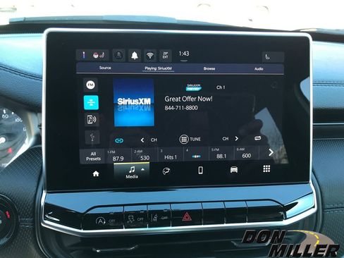 New 2026 Jeep Compass Latitude image 20