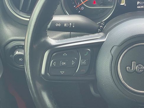 Used 2021 Jeep Wrangler Unlimited Sport AWD/4WD image 13