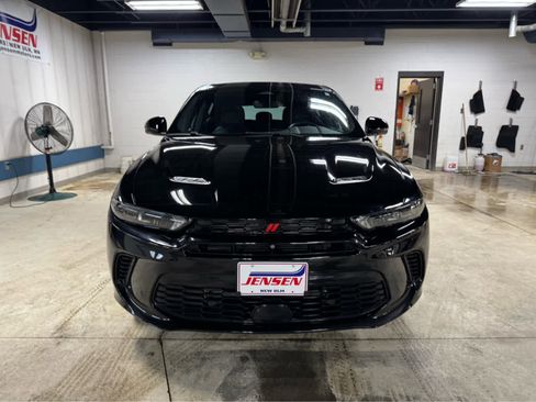 Used 2024 Dodge Hornet GT image 2