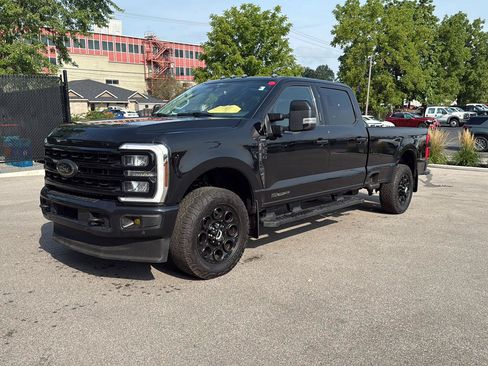Used 2024 Ford F250 Lariat w/ Lariat Ultimate Package AWD/4WD image 7
