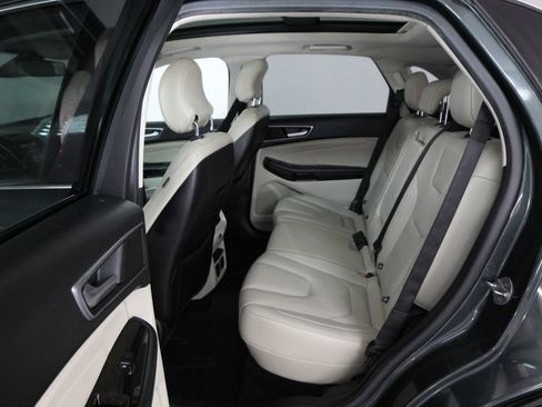 Used 2015 Ford Edge Titanium w/ Equipment Group 302A AWD/4WD image 42