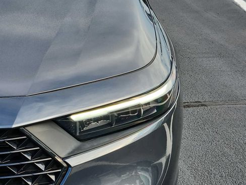 Used 2023 Honda Accord EX image 9