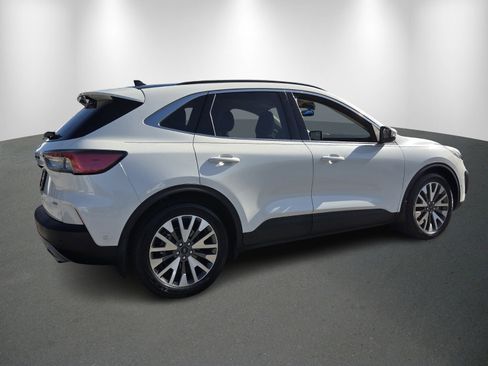 Used 2020 Ford Escape Titanium w/ Titanium Premium Package 2.0 image 7