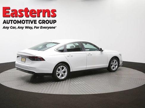 Used 2025 Honda Accord LX image 37