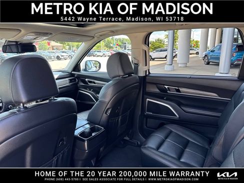 Used 2022 Kia Telluride EX w/ EX Premium Package AWD/4WD image 36