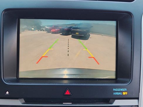 Used 2014 Ford Explorer Limited w/ Equipment Group 301A FWD image 15