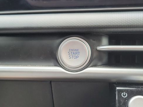 Used 2025 Hyundai Tucson SEL AWD/4WD image 35