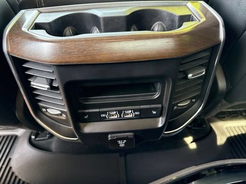 Used 2021 RAM 1500 Laramie AWD/4WD image 20
