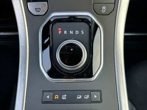 Used 2014 Land Rover Range Rover Evoque Pure image 46