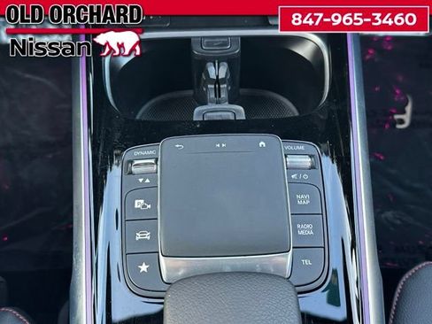 Used 2023 Mercedes-Benz EQB 300 4MATIC image 19