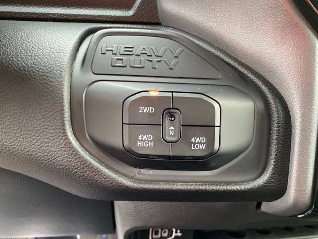 Used 2025 RAM 2500 Big Horn AWD/4WD image 27
