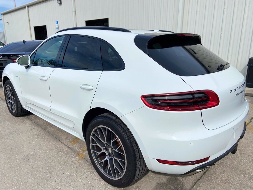 Used 2015 Porsche Macan Turbo AWD/4WD image 3