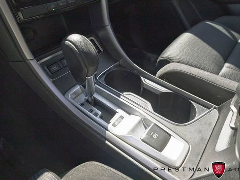 Used 2020 Subaru Ascent 8-Passenger AWD/4WD image 29