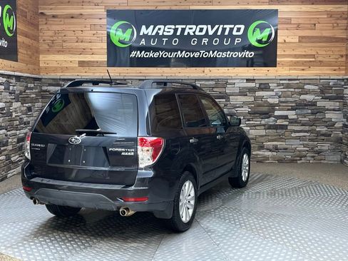 Used 2013 Subaru Forester 2.5X Premium w/ All-Weather Plus Pkg AWD/4WD image 9