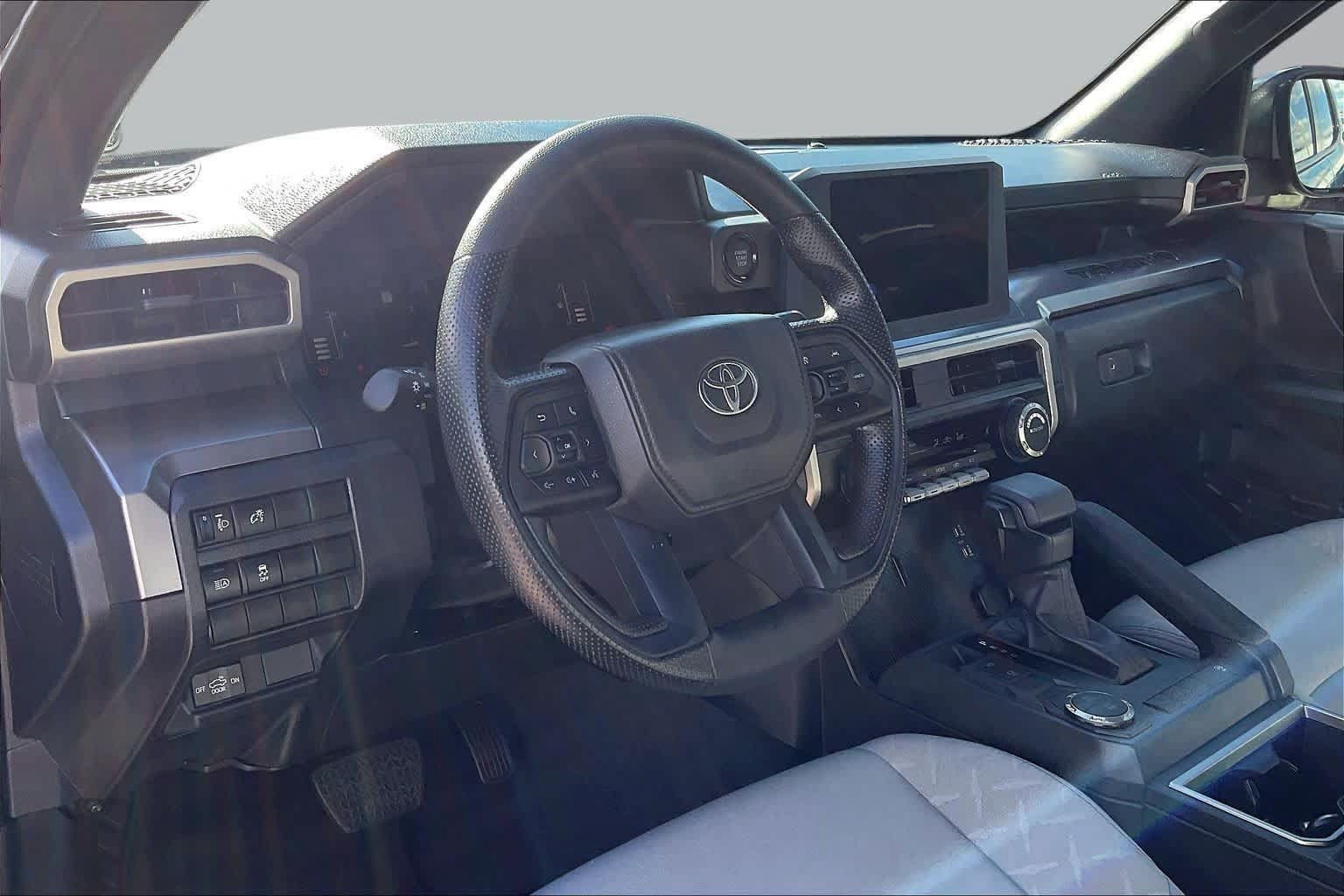 Used 2026 Toyota Tacoma SR5 RWD image 17
