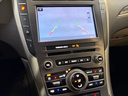 Used 2018 Lincoln MKZ Reserve image 18