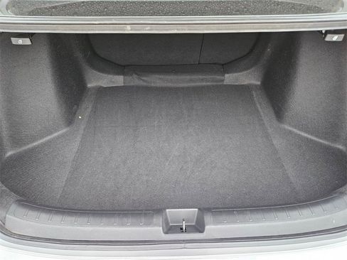 Used 2025 Honda Civic Sport image 23