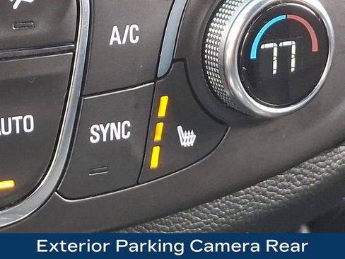 Used 2023 Chevrolet Traverse LT w/ LPO, Floor Liner Package AWD/4WD image 16