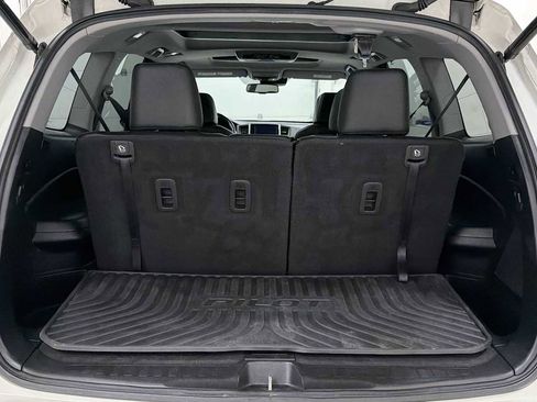 Used 2017 Honda Pilot Elite image 29