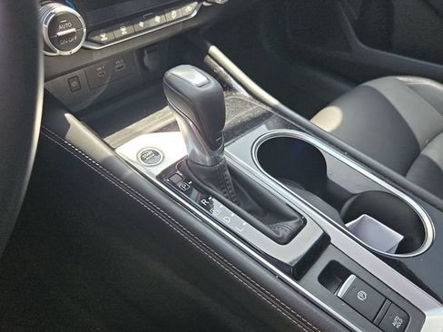 Certified 2025 Nissan Altima 2.5 SL AWD/4WD image 18