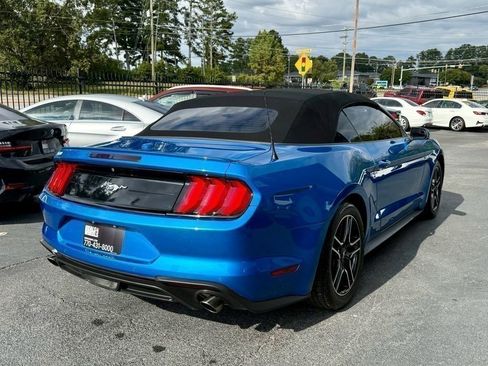 Used 2020 Ford Mustang Premium image 8