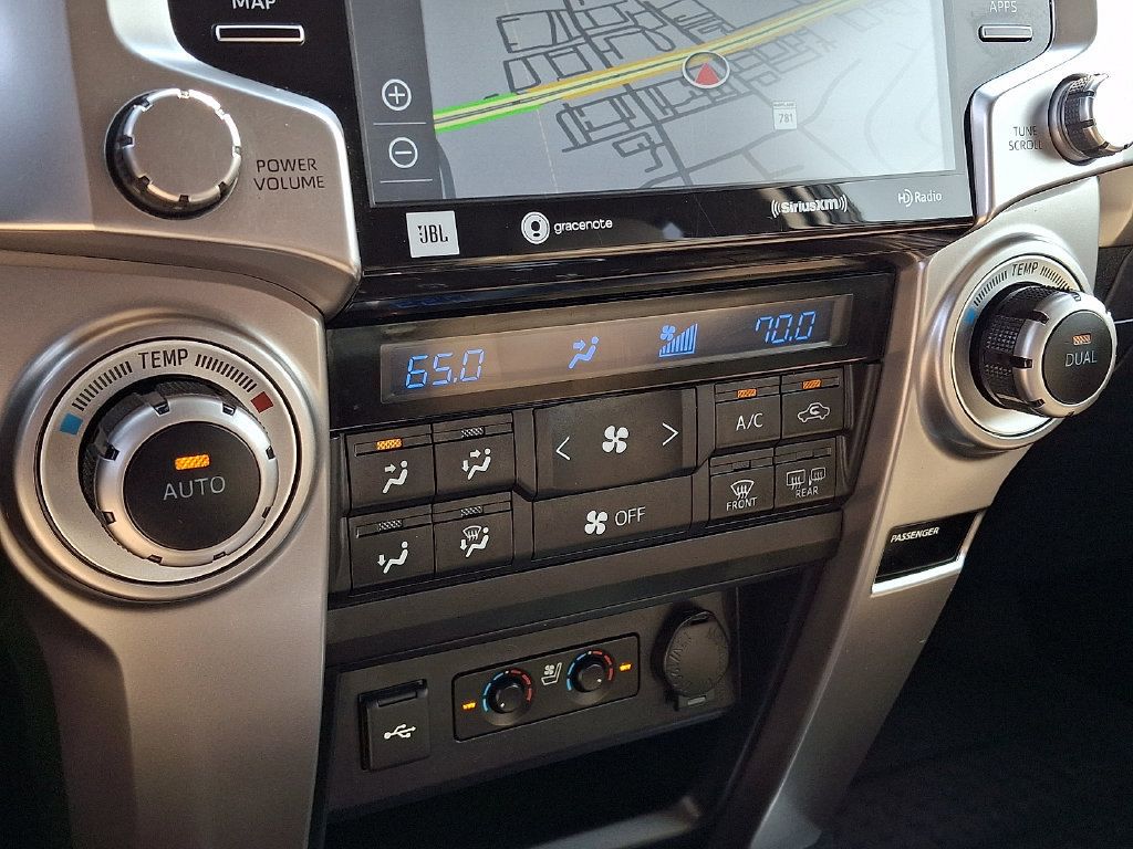 Used 2022 Toyota 4Runner Limited AWD/4WD image 17
