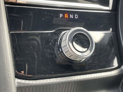 Used 2024 Jeep Grand Cherokee Laredo w/ MOPAR Finishing Package image 4