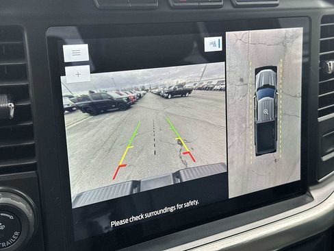 Used 2022 Ford F150 Lariat w/ Trailer Tow Package image 21