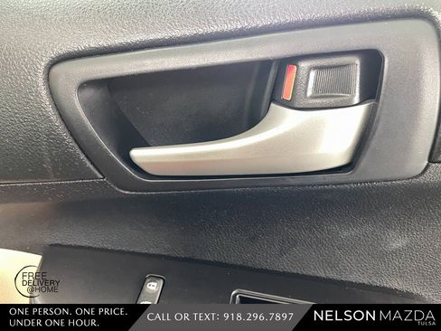 Used 2012 Toyota Camry LE image 43