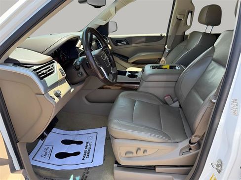 Used 2016 GMC Yukon XL SLT RWD image 19