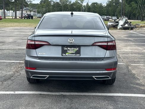 Used 2020 Volkswagen Jetta R-Line FWD image 6
