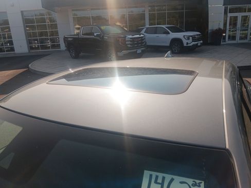 New 2025 Buick Envista Sport Touring w/ Convenience I Package image 9