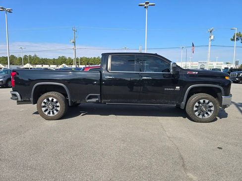 Used 2021 Chevrolet Silverado 3500 LTZ w/ LTZ Premium Package image 2