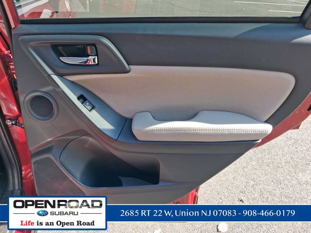 Used 2017 Subaru Forester 2.5i Limited AWD/4WD image 19