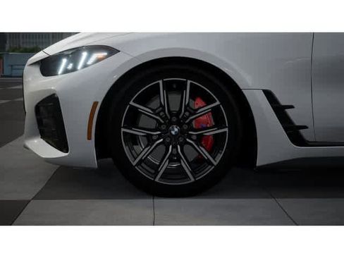 New 2026 BMW i4 eDrive40 w/ M Sport Package RWD image 7