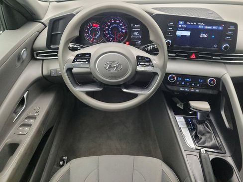 Used 2021 Hyundai Elantra SEL FWD image 22